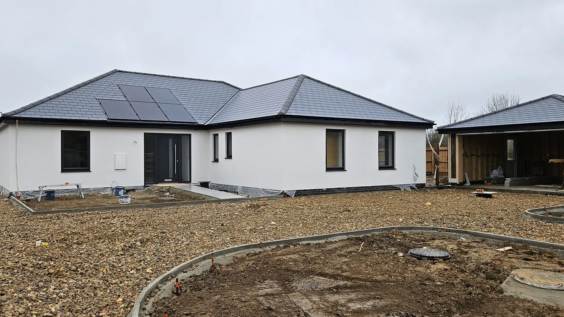 Silicone Render to Bungalows in Bentley