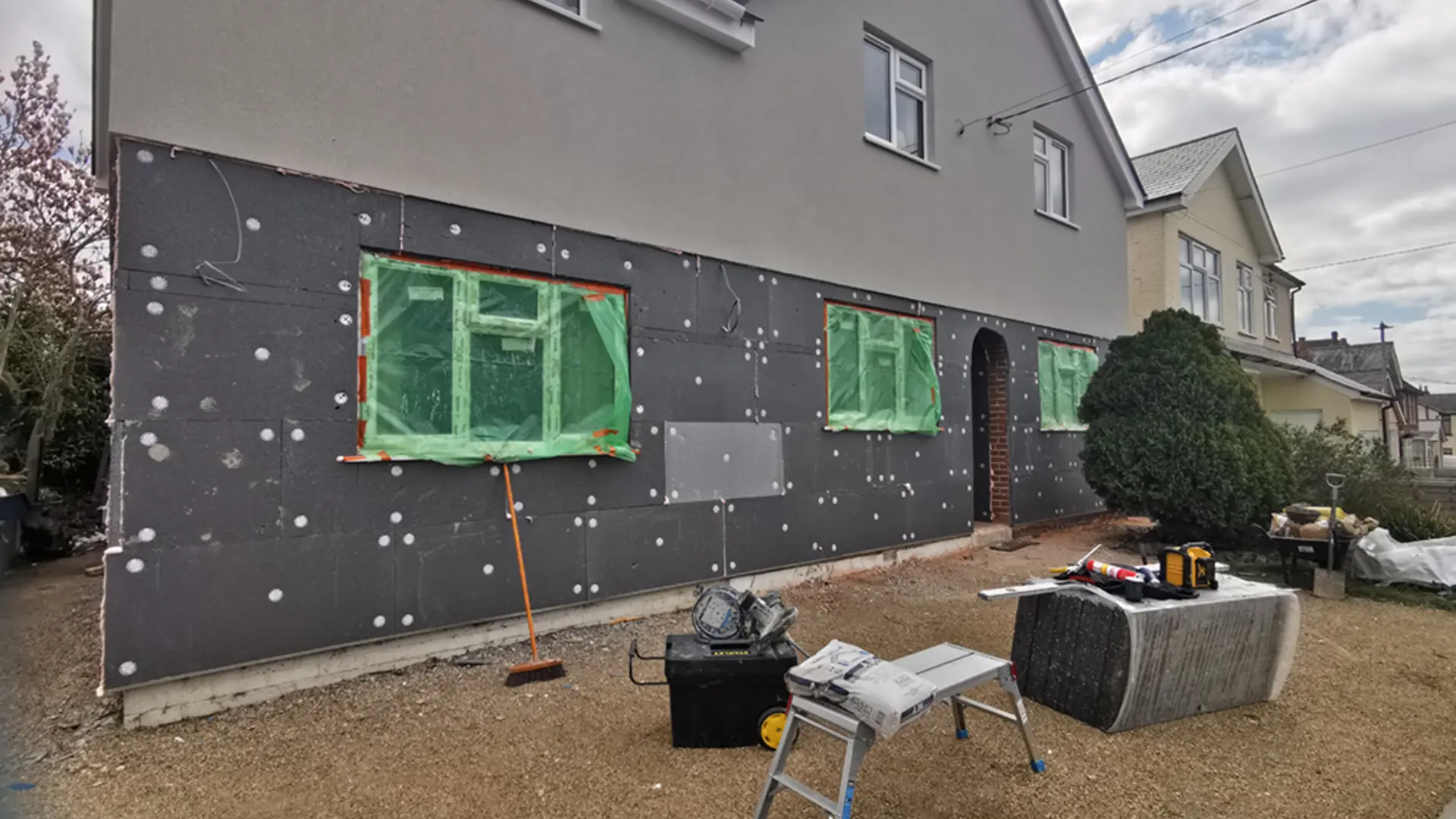 External wall insulation and silicone render in Sudbury 3